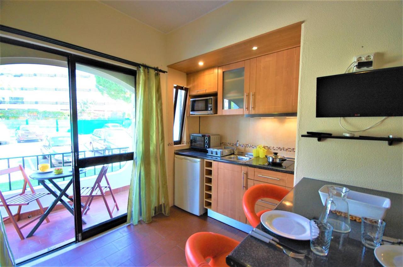 T0 Estudio Leziria - Swimming Pool - By Bedzy Apartment